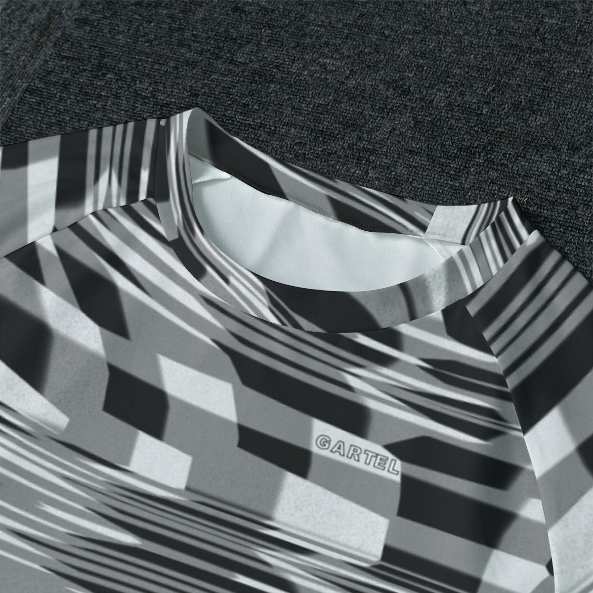 "Black Plaid" Men's Raglan Sleeve Pajamas with Wide Ankles